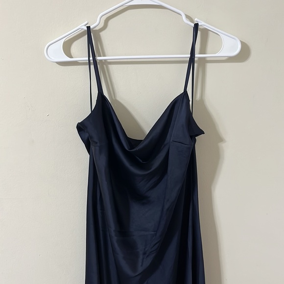 Express Navy Cowl Neck Spagetti Strap Side Slit Satin Midi Dress Size Medium - Picture 3 of 8